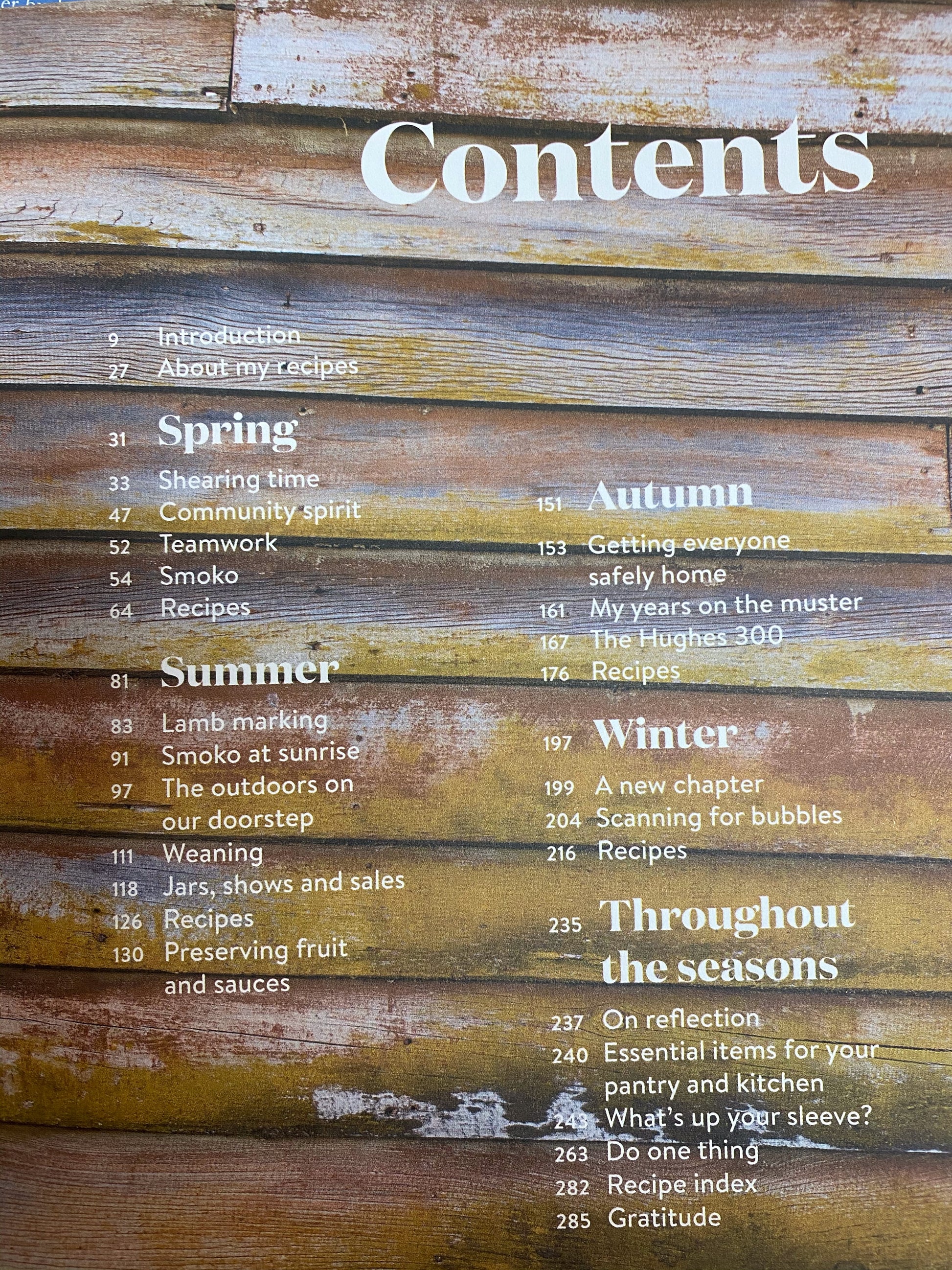 A High Country Life by Philippa Cameron - City Books & Lotto